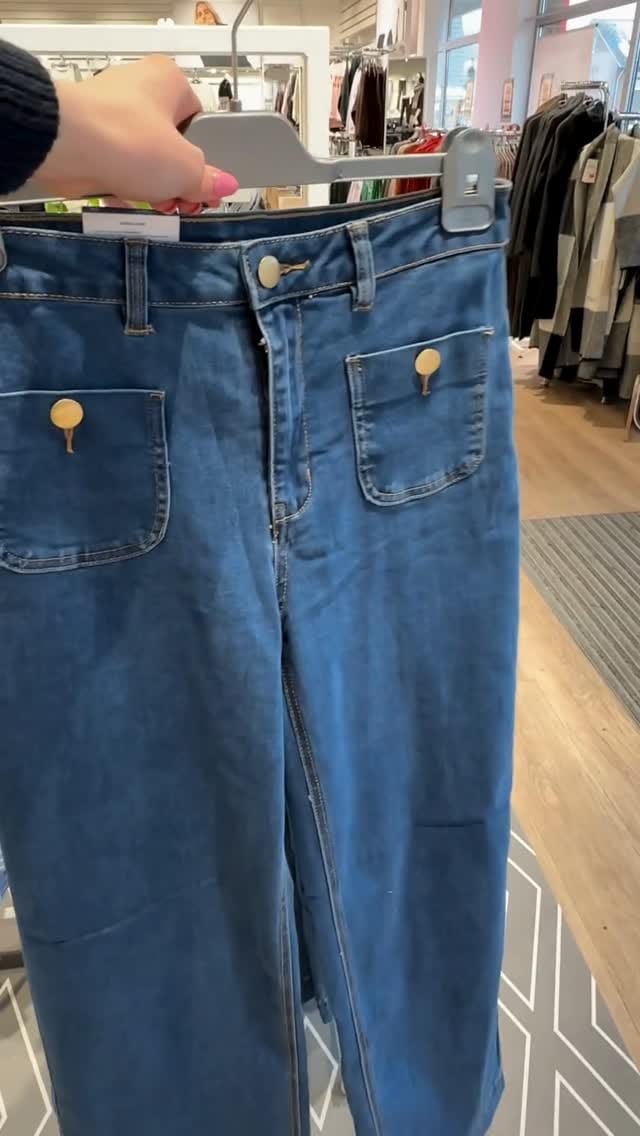 Post 7 by Takko Fashion Global on Instagram (video)