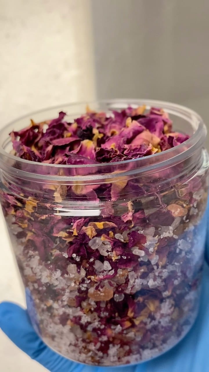 Post 6 by Delightful Botanicals | Handmade Skincare | Body Butter on Instagram (video)