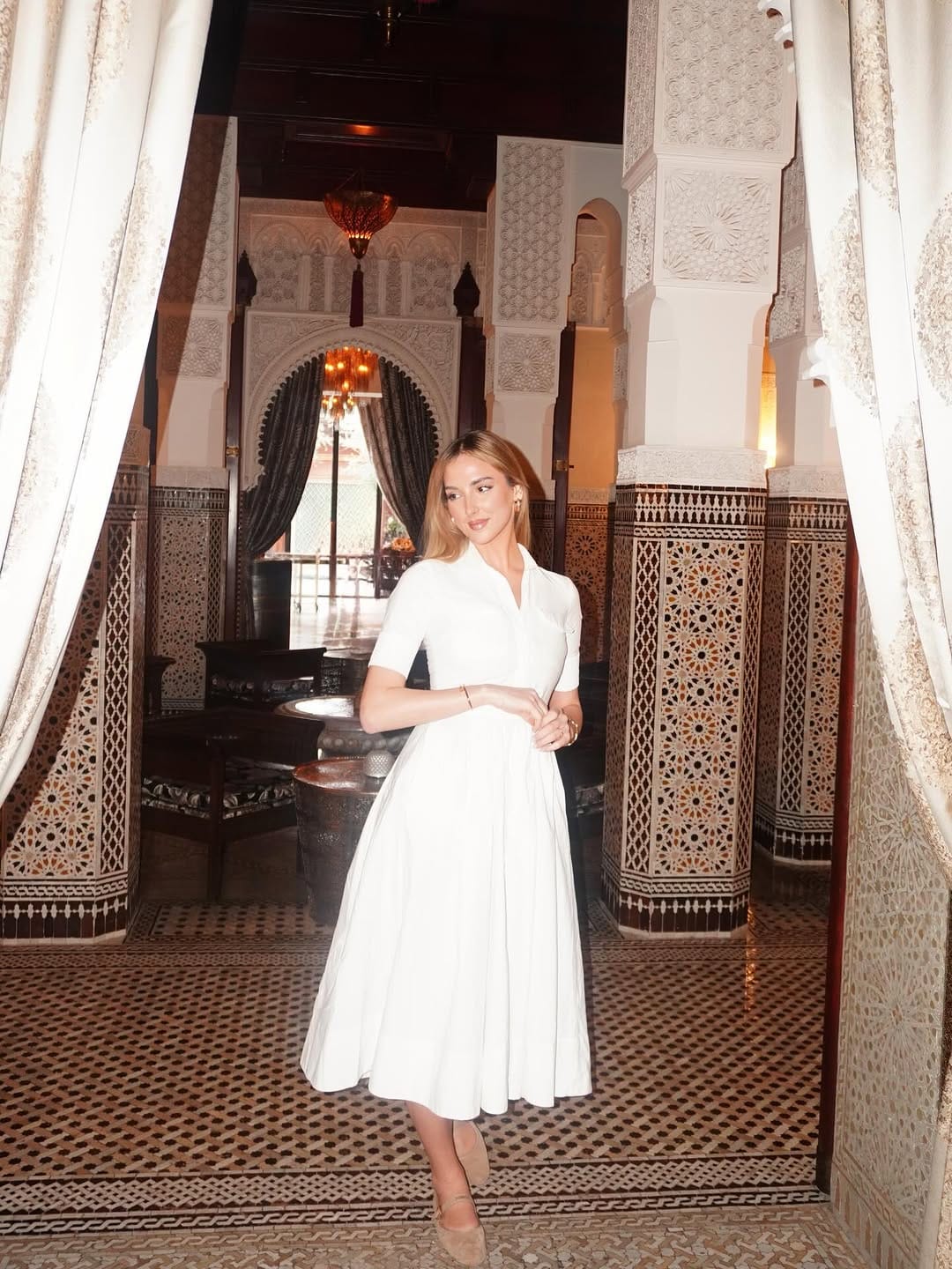 Post 7 by ANNA KRONHARDT on Instagram (carousel)