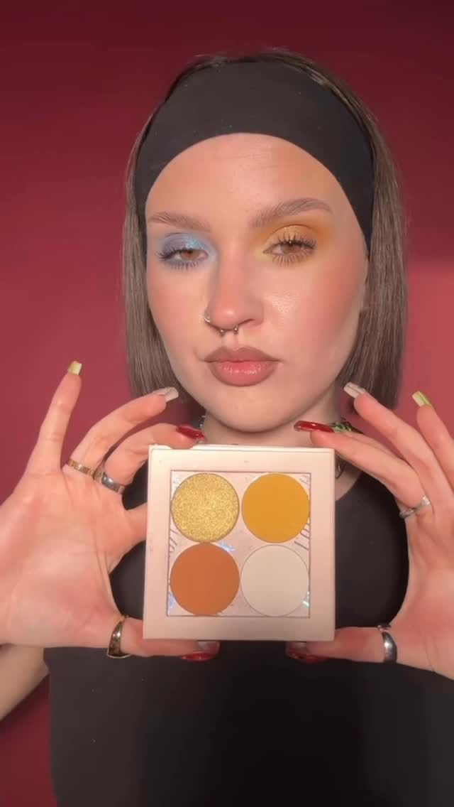 Post 3 by L'OYÉ COSMETICS on Instagram (video)