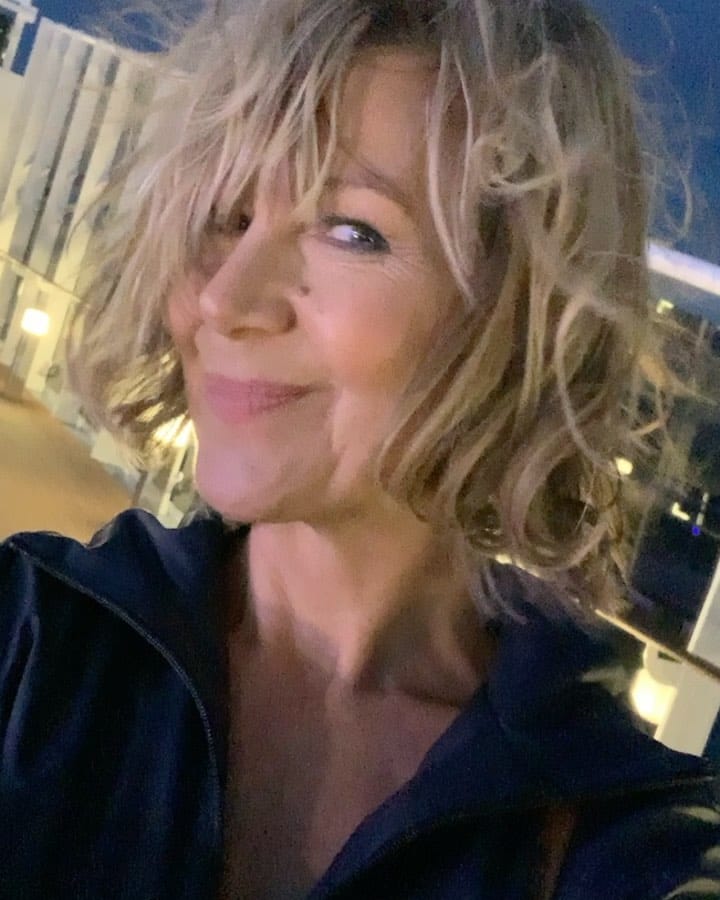 Post 7 by 𝐉𝐨𝐥𝐚𝐧𝐝𝐞 𝐂𝐡𝐫𝐢𝐬𝐭𝐞𝐧𝐡𝐮𝐢𝐬 on Instagram (carousel)