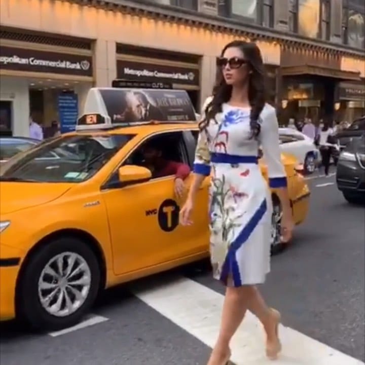 Post 2 by Valeria Bystritskaia on Instagram (video)