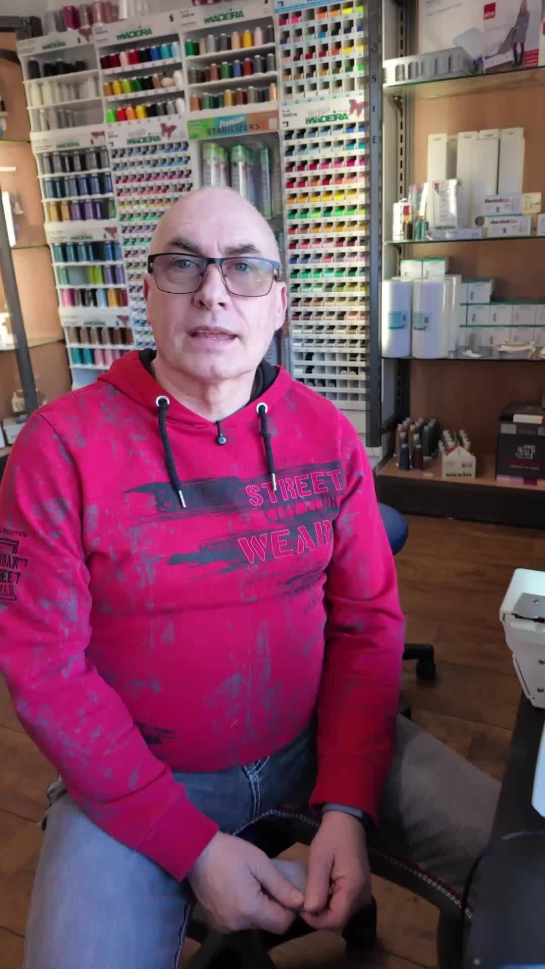 Post 3 by Nähmaschinenprofi Fred Lange on Instagram (video)