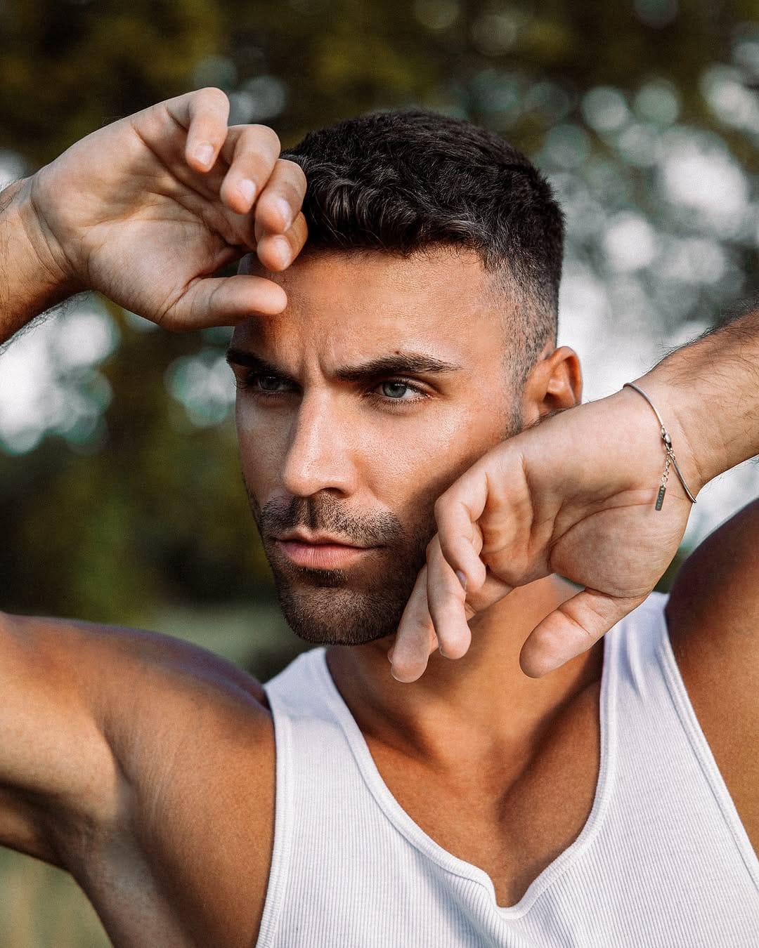 Post 4 by Felix | Dubai Model on Instagram (carousel)