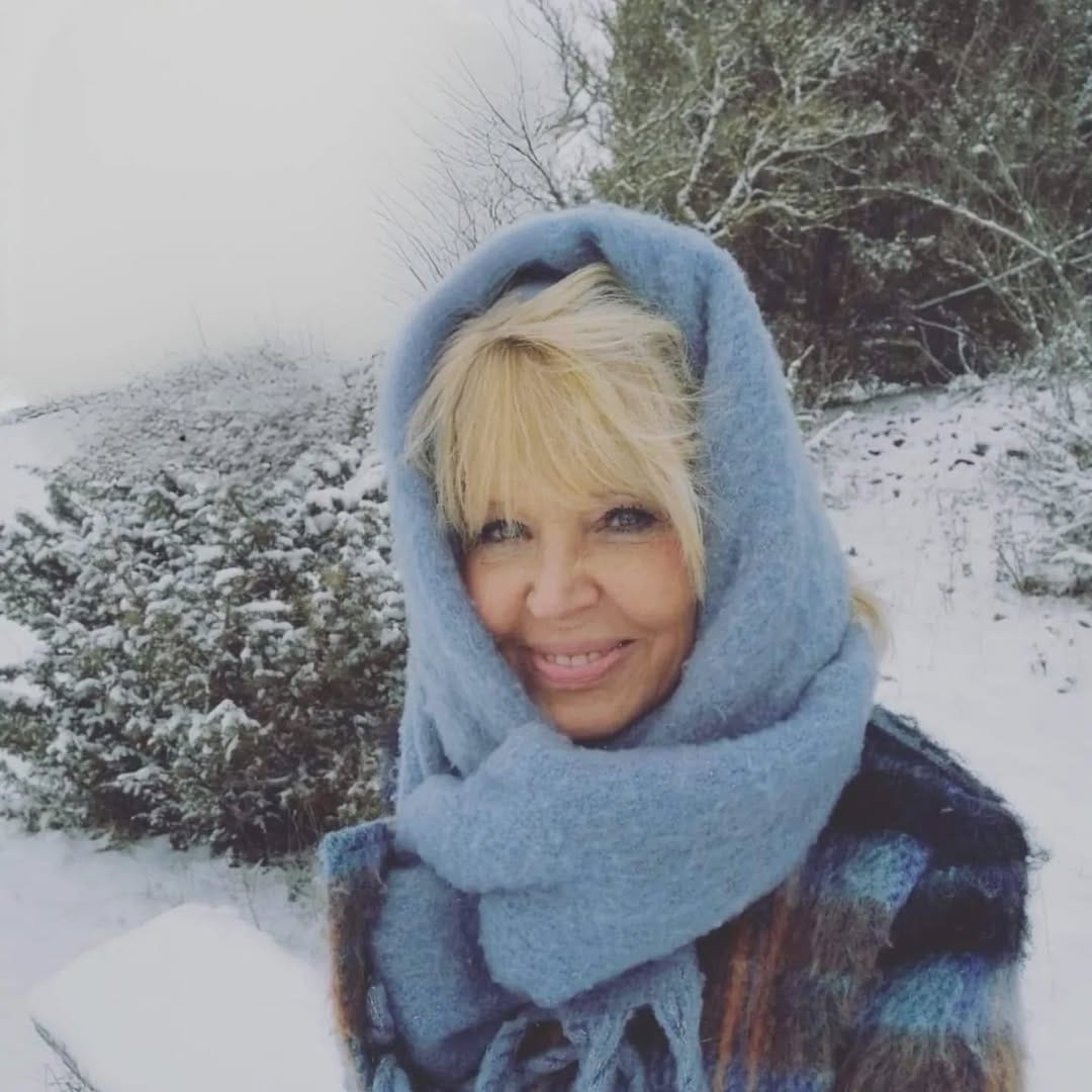 Post 5 by Claudia Dobra on Instagram (image)