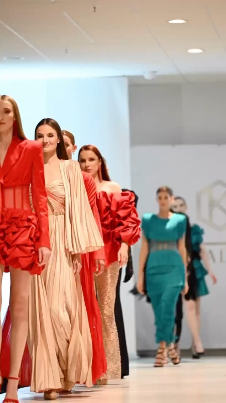 Post 4 by Agnieszka Kozakiewicz on Instagram (video)