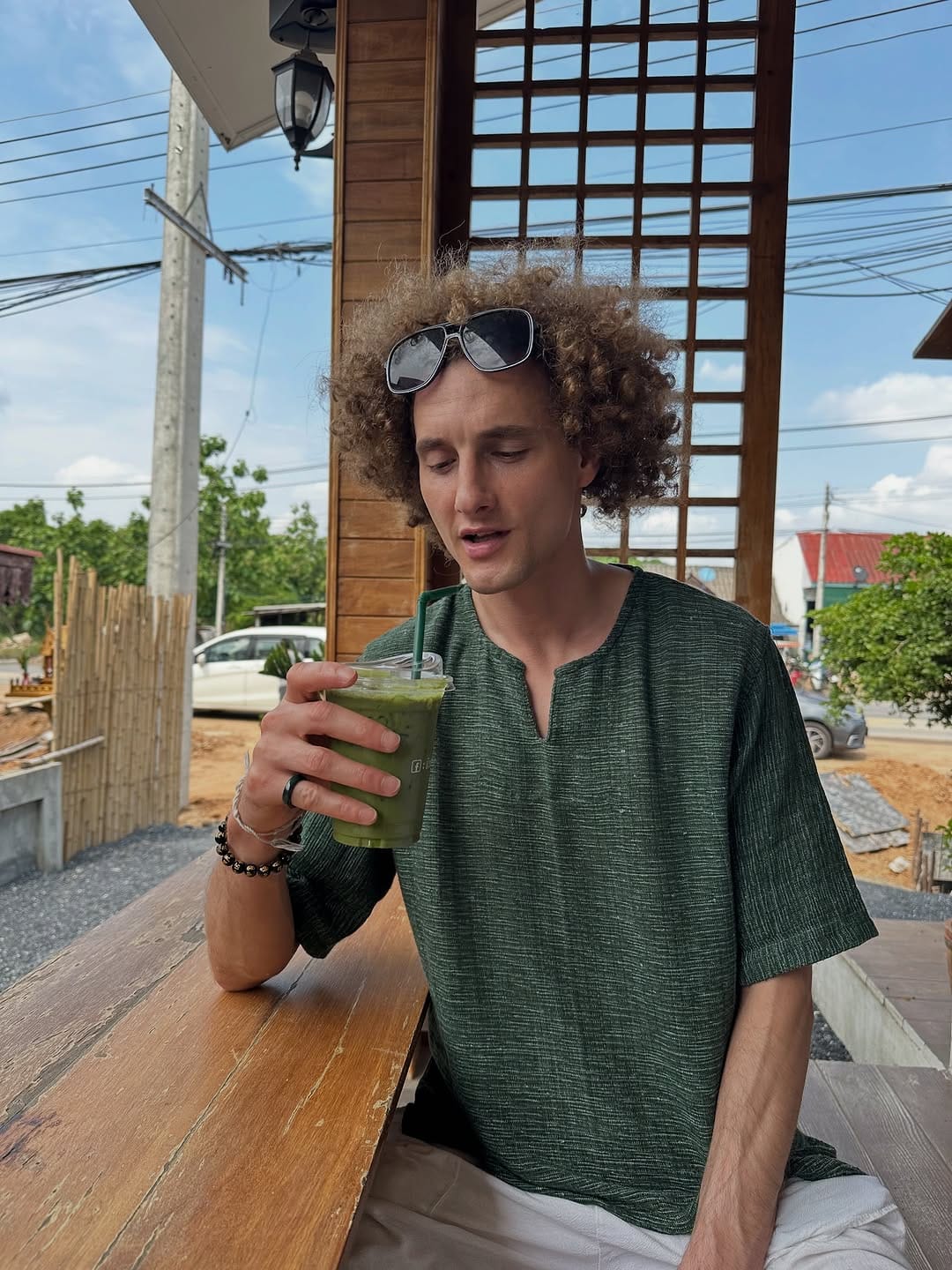 Post 7 by JOEL PUSITZKY 🦂 ENERGY 🛸 on Instagram (carousel)