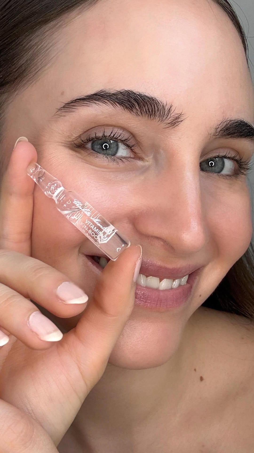 Post 2 by CHARLOTTE MEENTZEN on Instagram (video)