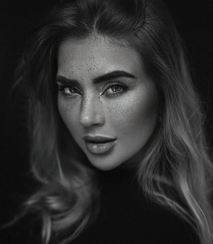 Post 6 by 𝓗𝓮𝓵𝓮𝓷𝓪 𝓣𝓮𝓱𝓻𝓪𝓷𝓲 on Instagram (carousel)