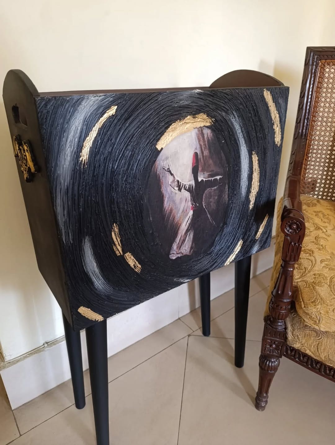 Post 8 by Myda Shabbir on Instagram (carousel)