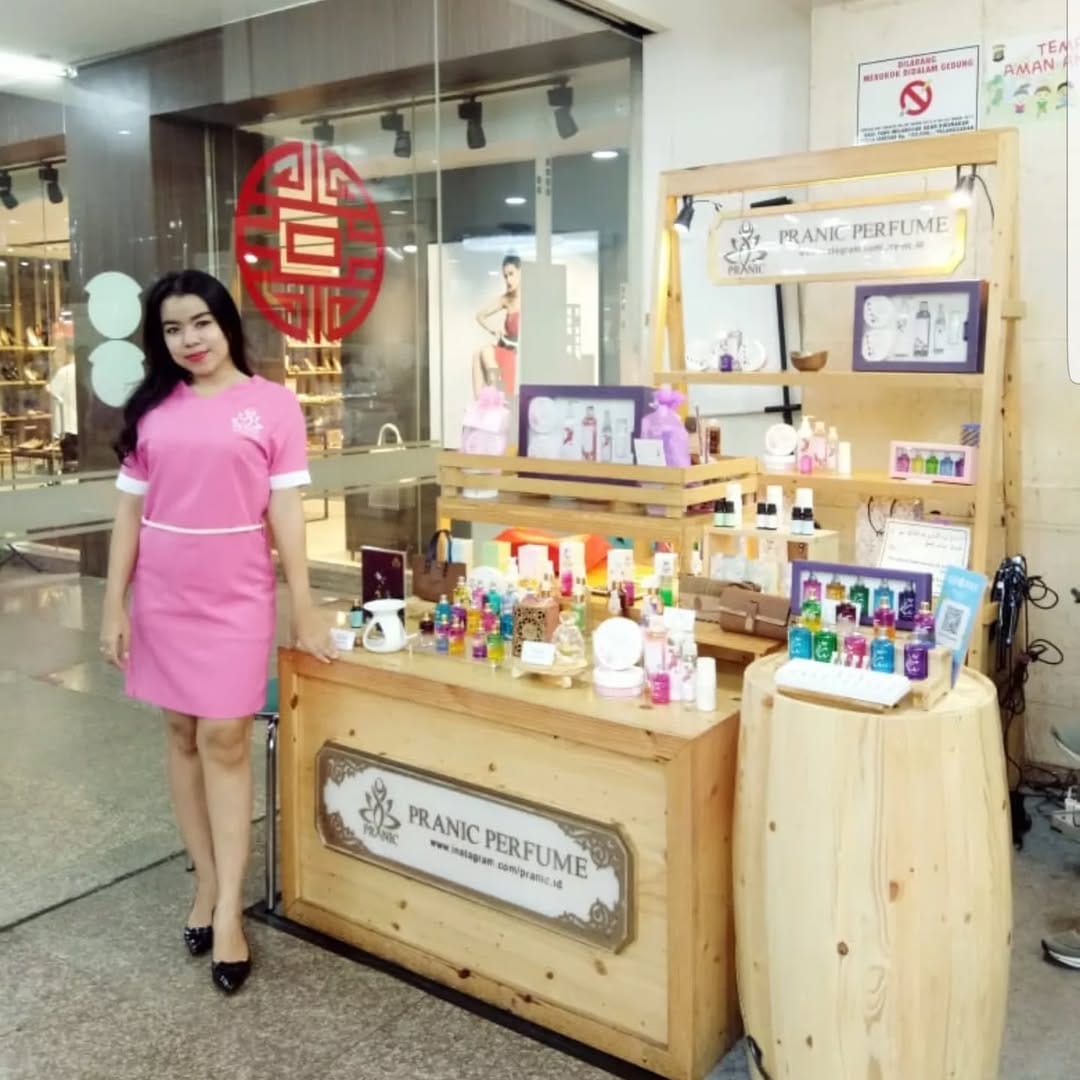 Post 1 by Indonesia No.1 Cosmetics Brand on Instagram (image)