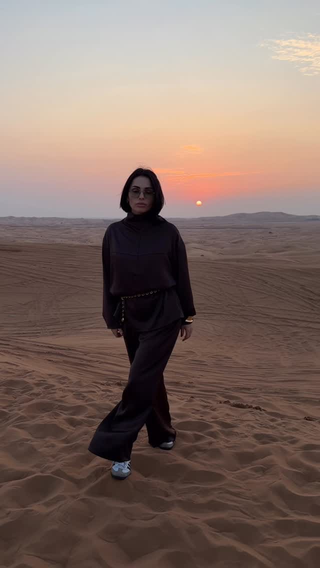 Post 5 by Eugenia Bunduchi | Stylist & Fashion Consultant on Instagram (video)