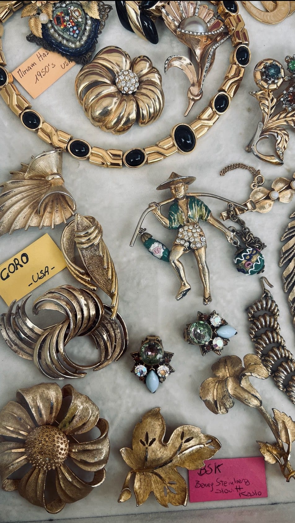 Post 3 by Vanessa Caputo on Instagram (video)