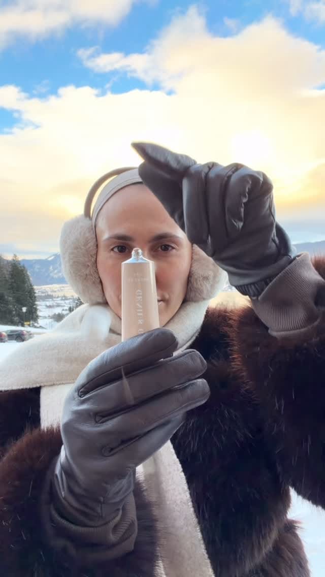 Post 5 by GLORIA on Instagram (video)