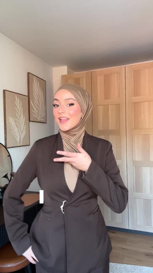 Post 1 by 𝒮𝑒𝓎𝓎𝒾𝒹𝑒 𝒮𝑜𝑔𝓊𝓀𝑜𝑔𝓁𝓊 on Instagram (video)