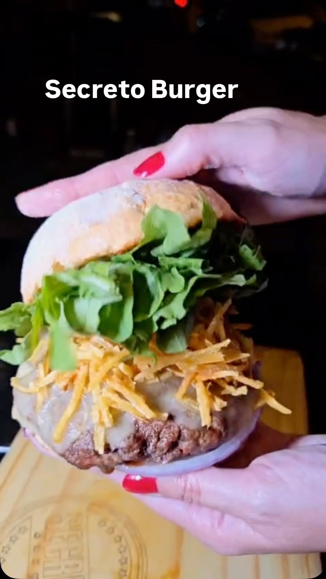 Post 7 by Secreto Burger Hamburgueria Bauru on Instagram (video)