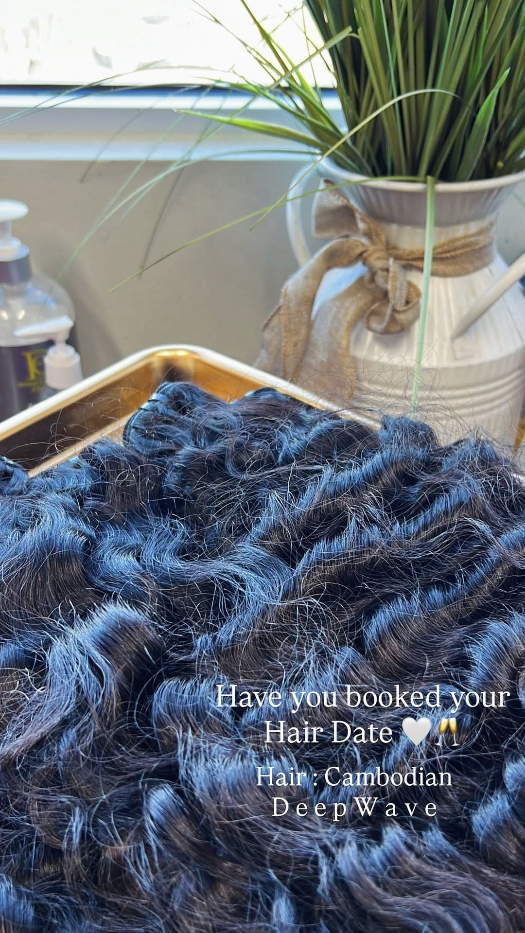Post 3 by Dallas Healthy Haircare & Extensions Professional on Instagram (video)