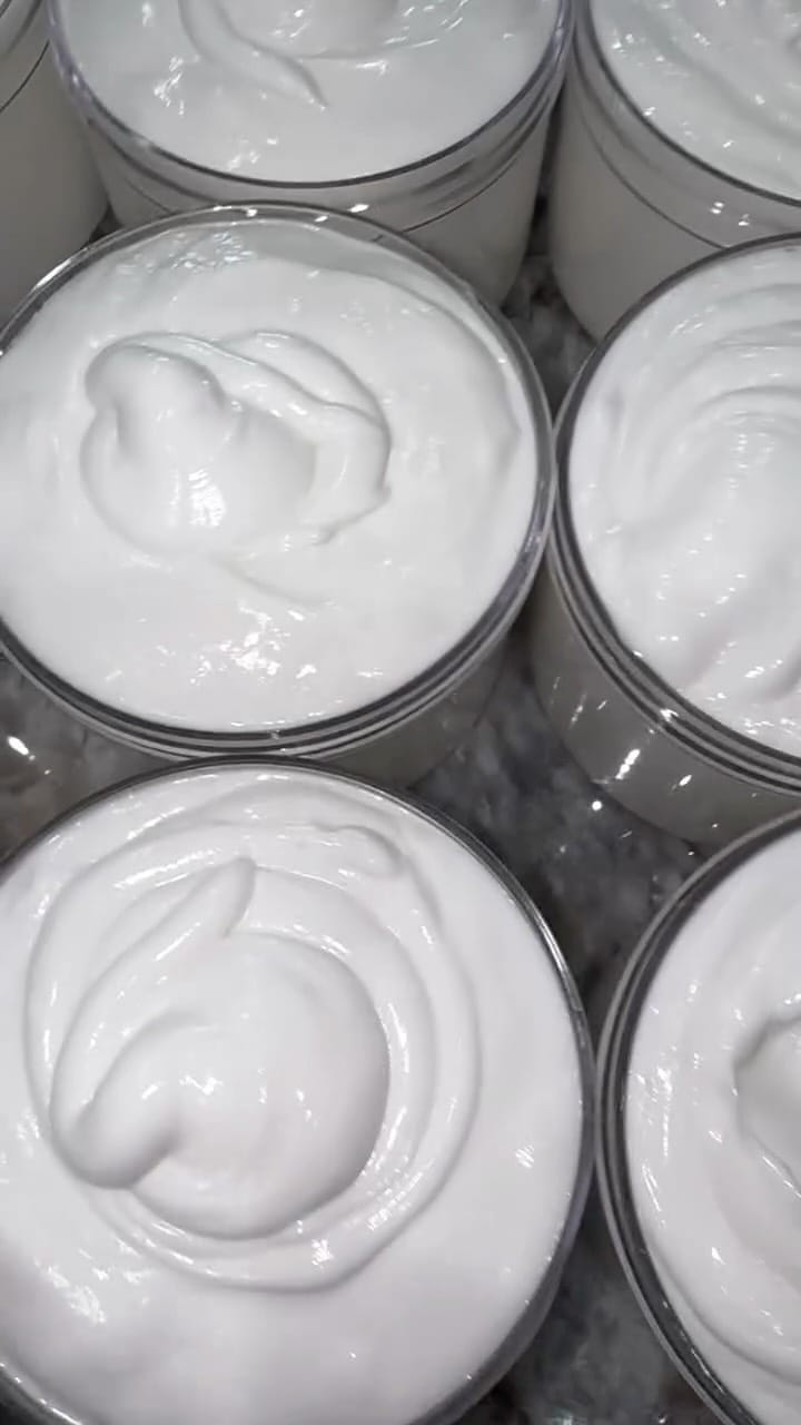 Post 5 by EarthKosmetics | Hair & Skin on Instagram (video)