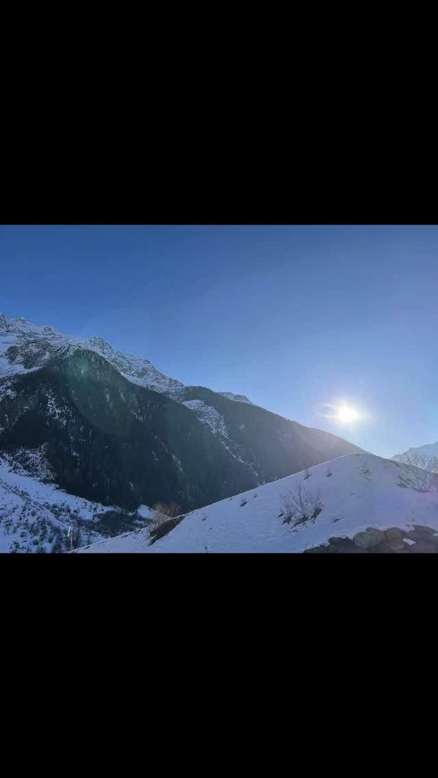 Post 4 by Gabriela Dirk on Instagram (video)