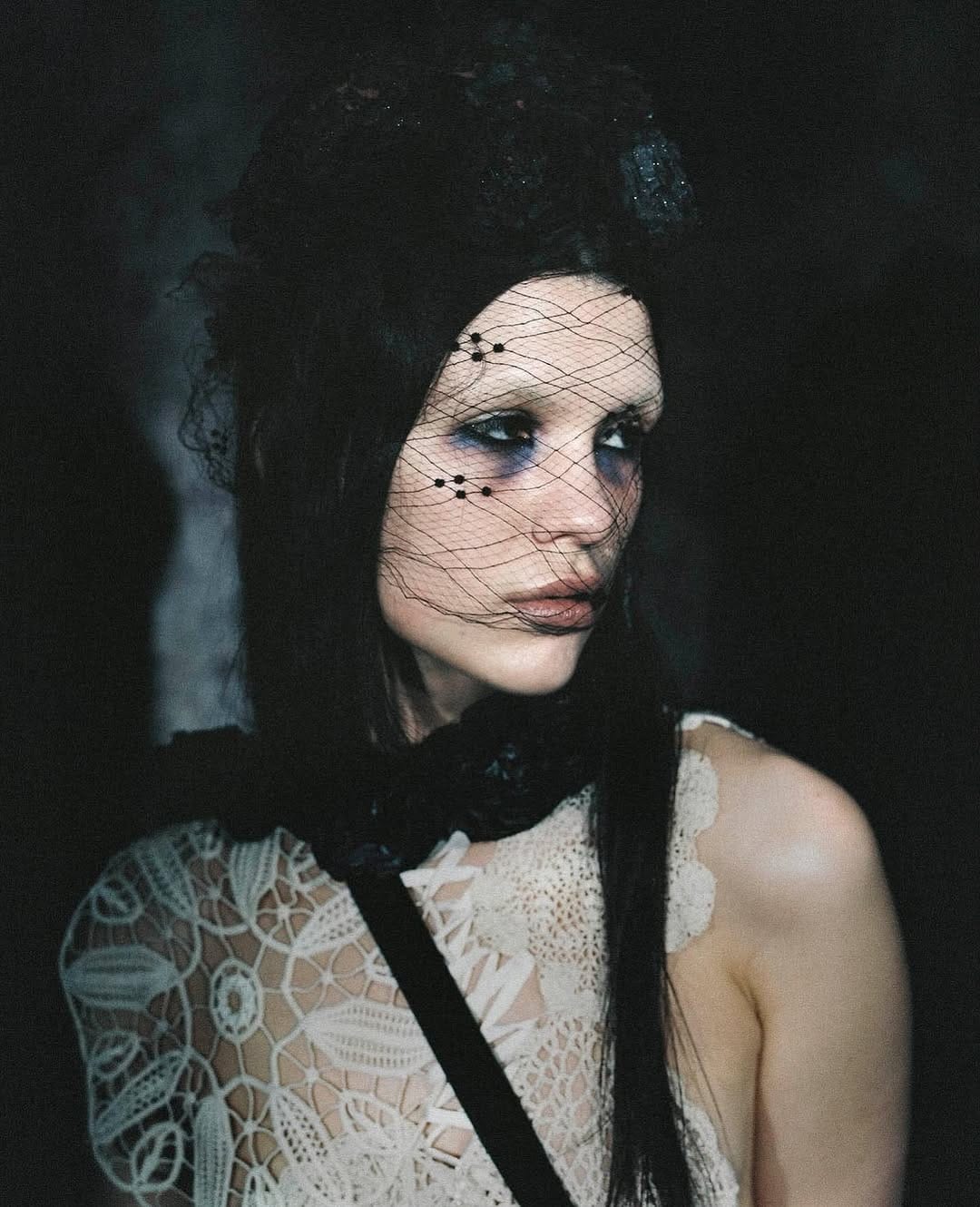 Post 4 by ΛLEX VANOVA on Instagram (carousel)