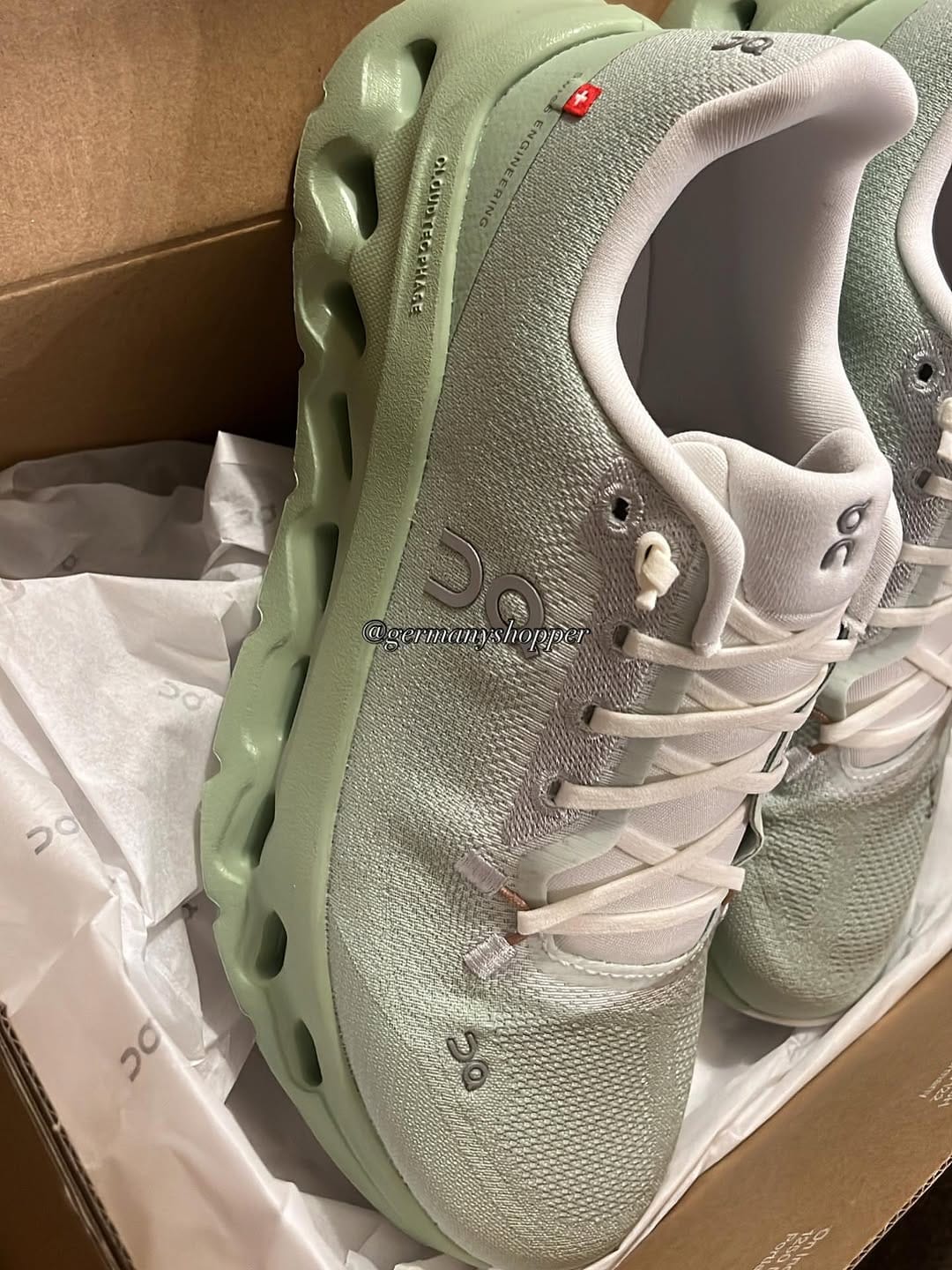 Post 7 by Germany shopper on Instagram (image)