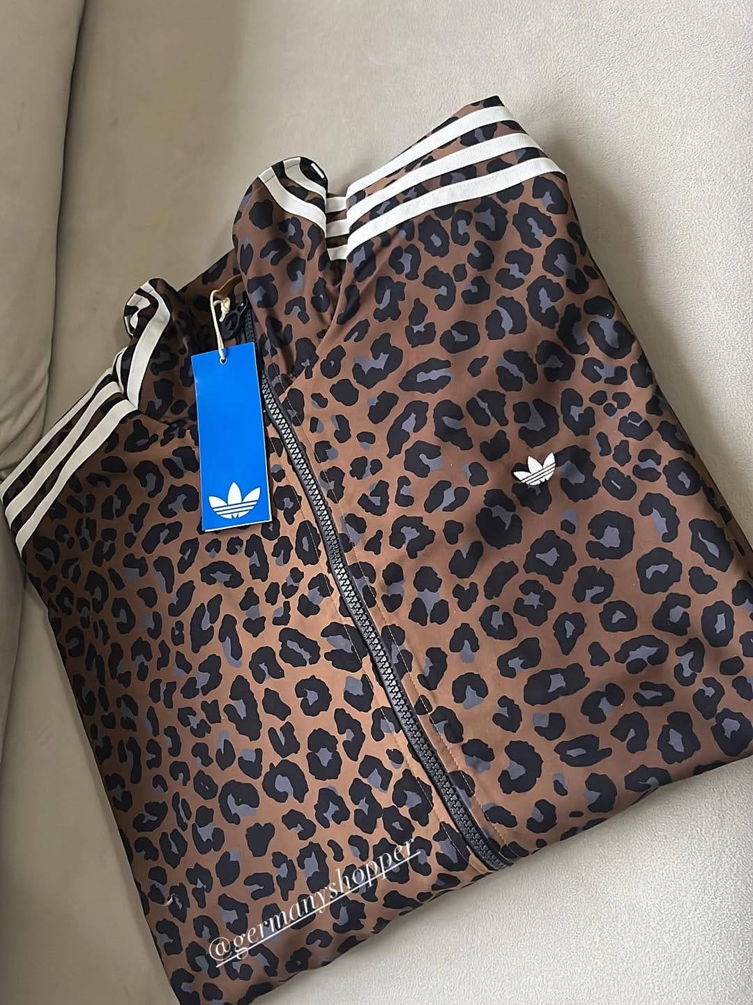 Post 6 by Germany shopper on Instagram (image)