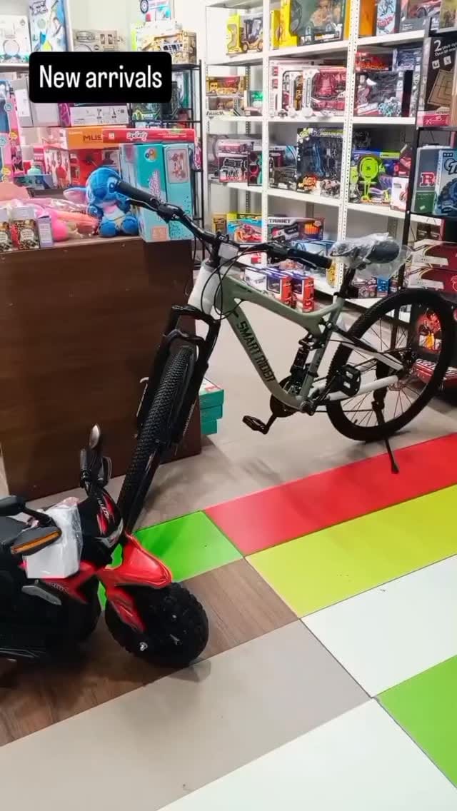 Post 2 by JADE on Instagram (video)