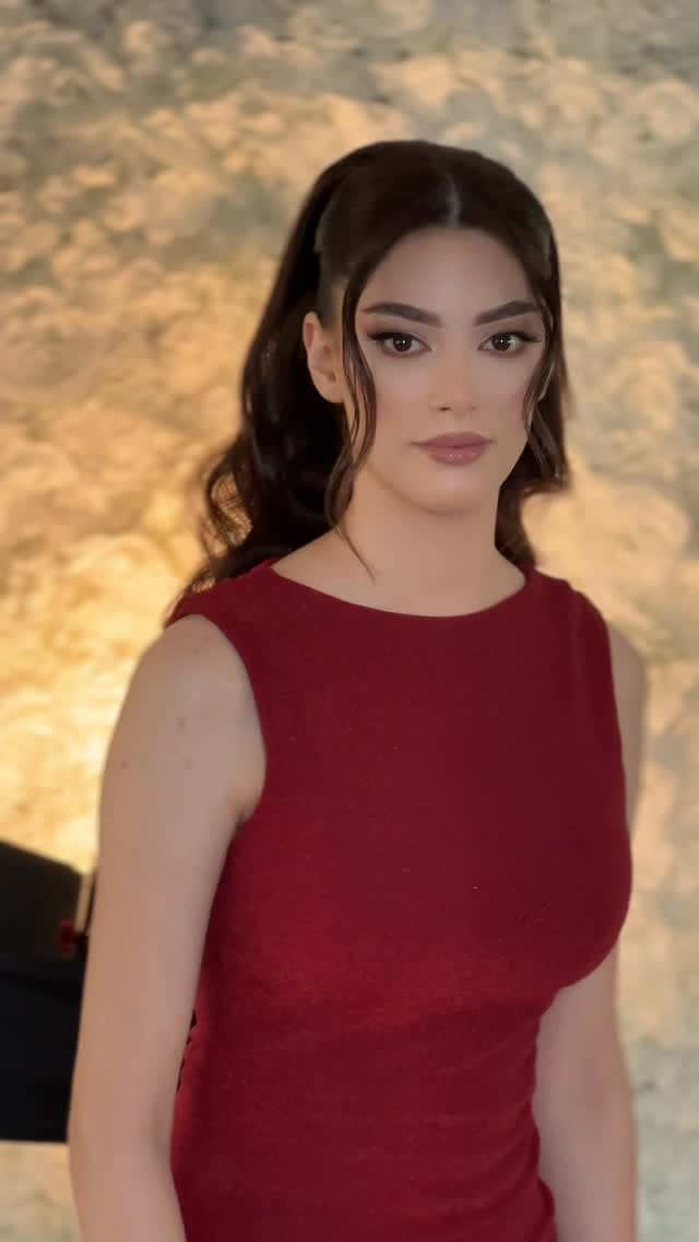 Post 4 by Lama Beauty on Instagram (video)