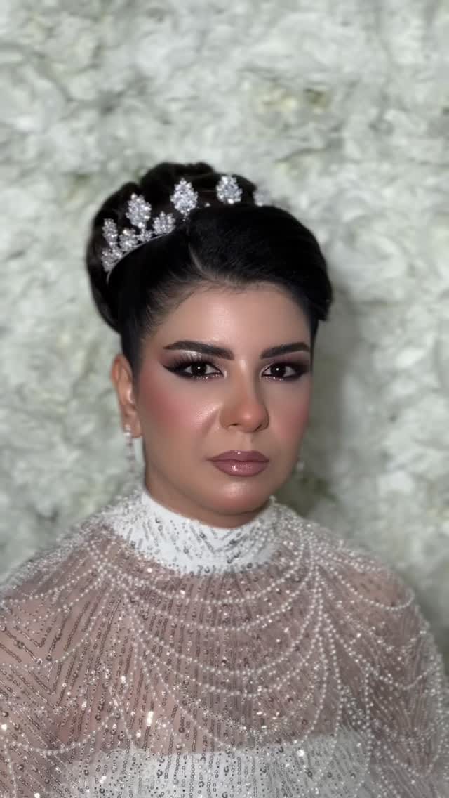 Post 9 by Lama Beauty on Instagram (video)