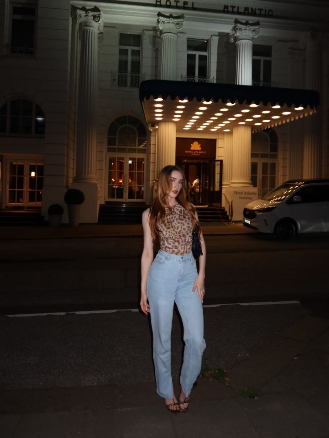 Post 3 by M I N A on Instagram (carousel)
