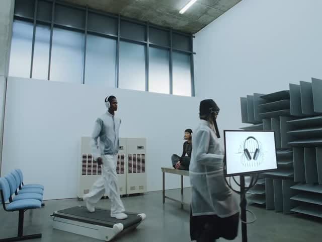 Post 2 by Lawal on Instagram (video)