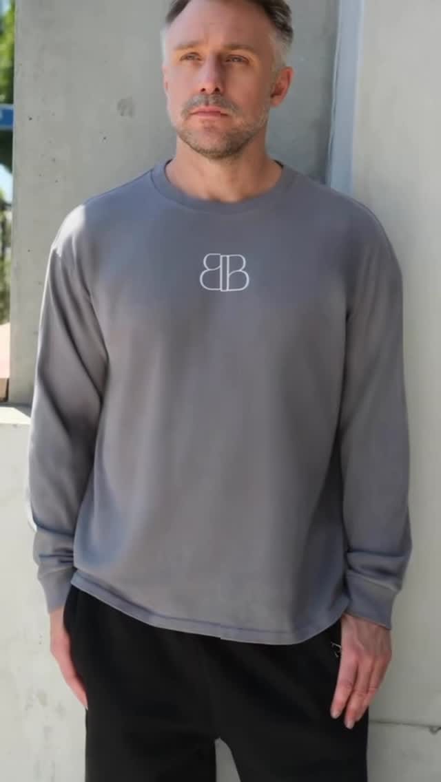 Post 4 by Birdiebee on Instagram (video)