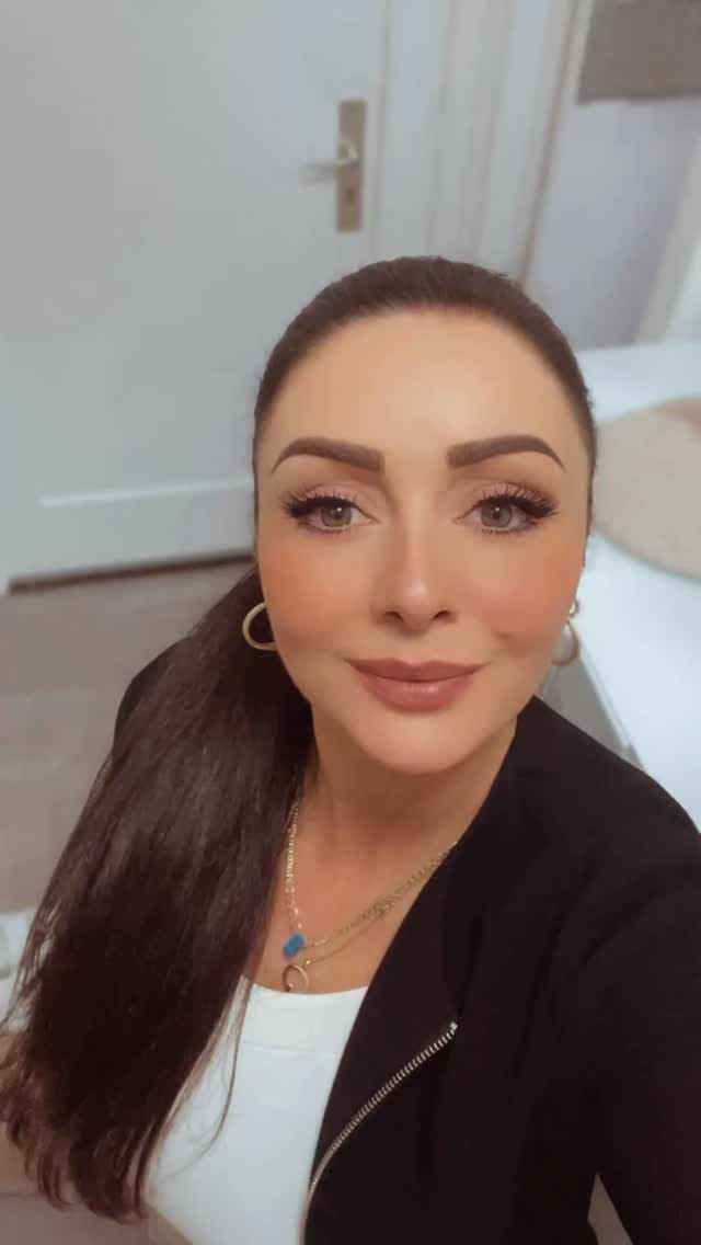 Post 2 by Selvi Design on Instagram (video)