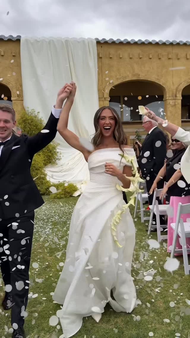 Post 2 by shop your wedding day essentials 🤍 on Instagram (video)