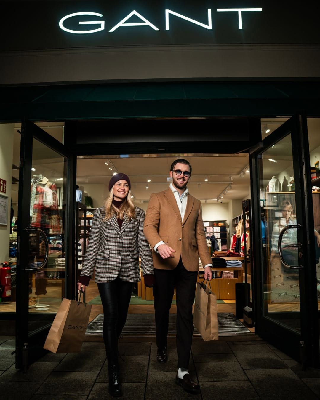Post 5 by Designer Outlet Berlin on Instagram (carousel)