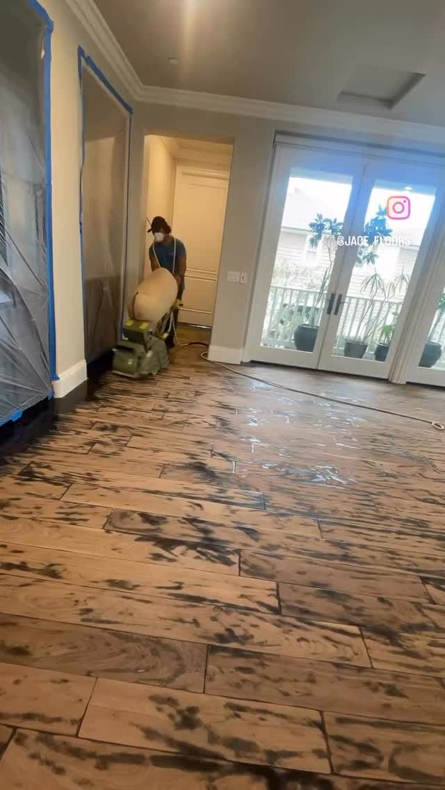 Post 1 by Lägler North America on Instagram (video)