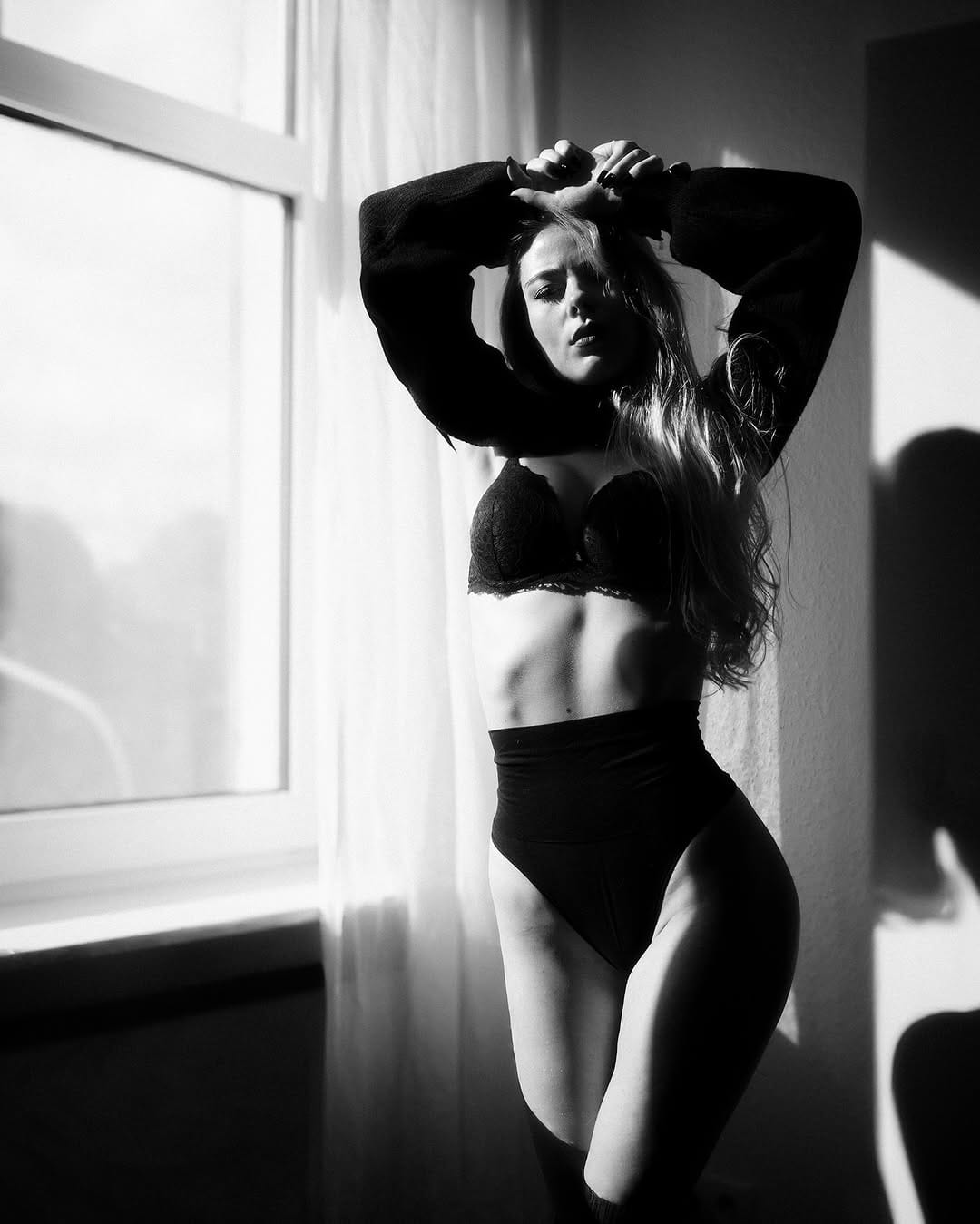 Post 1 by Denise | Model | Mannheim on Instagram (image)