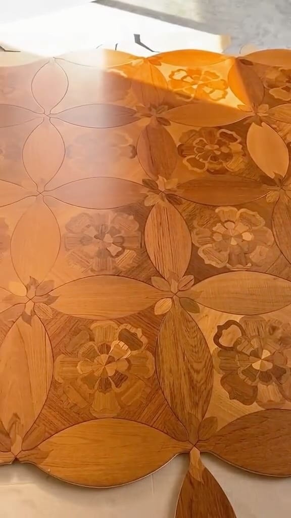 Post 2 by ARTIFLOOR on Instagram (video)