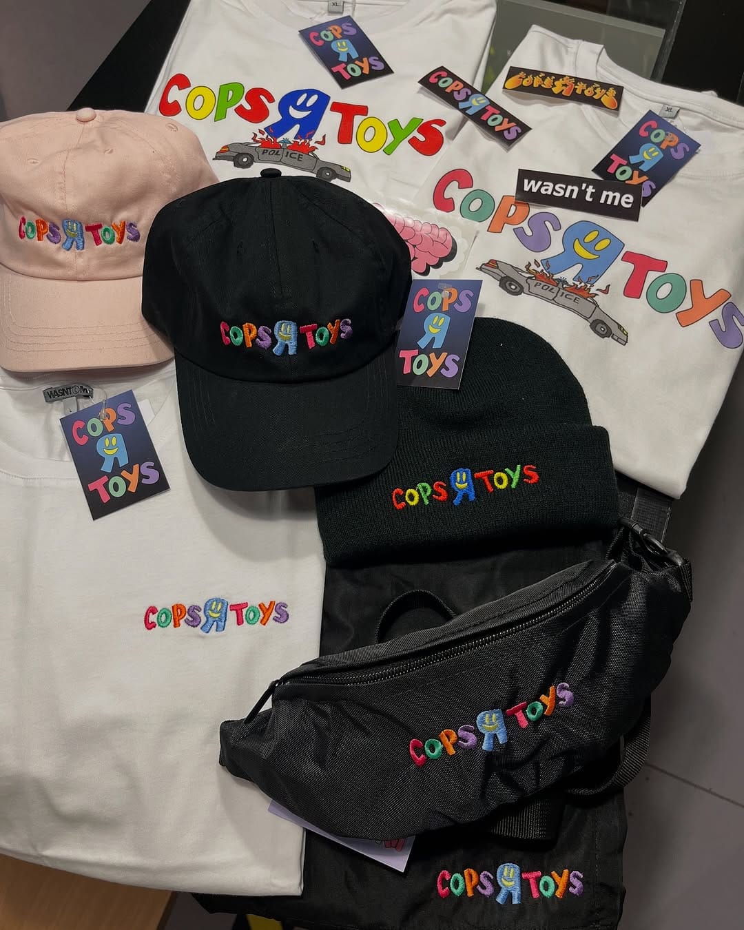 Post 10 by LUCKY LOOT on Instagram (image)