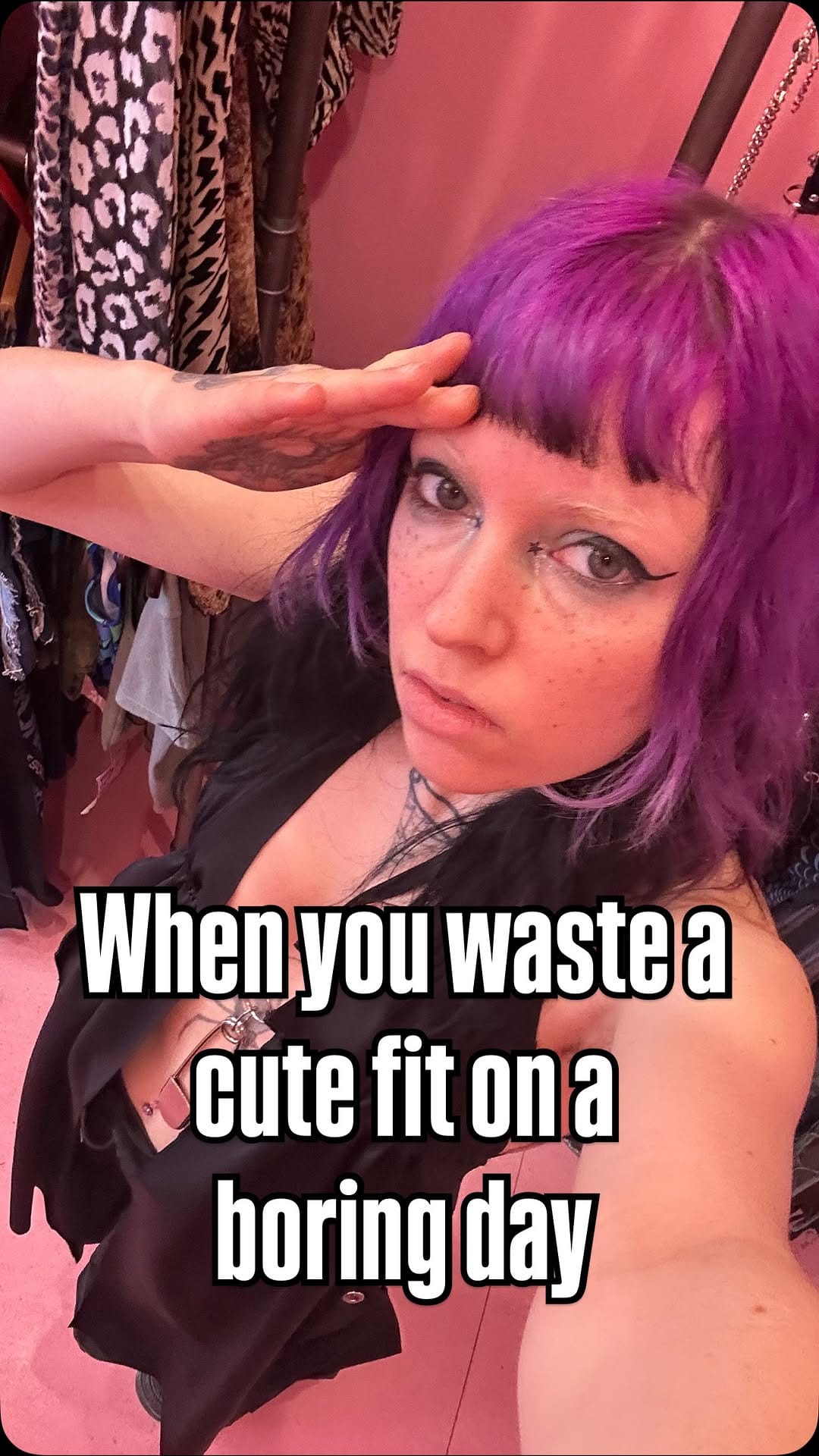 Post 2 by IVY Berlin on Instagram (video)
