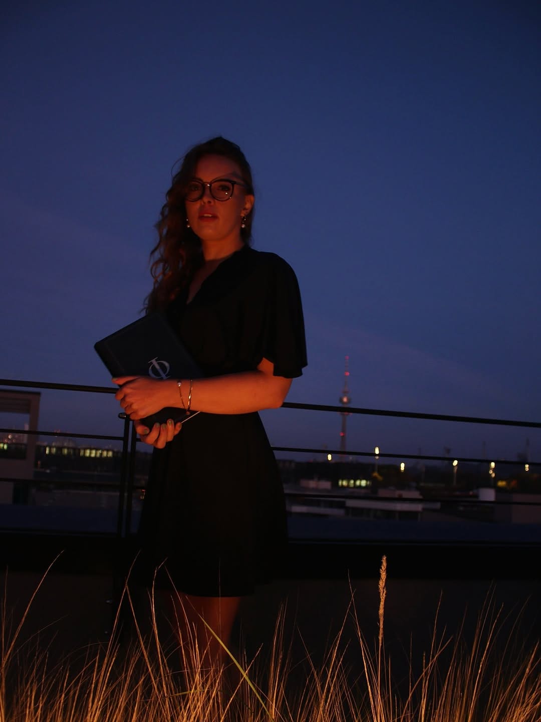 Post 10 by Elena Schüler |27 on Instagram (carousel)