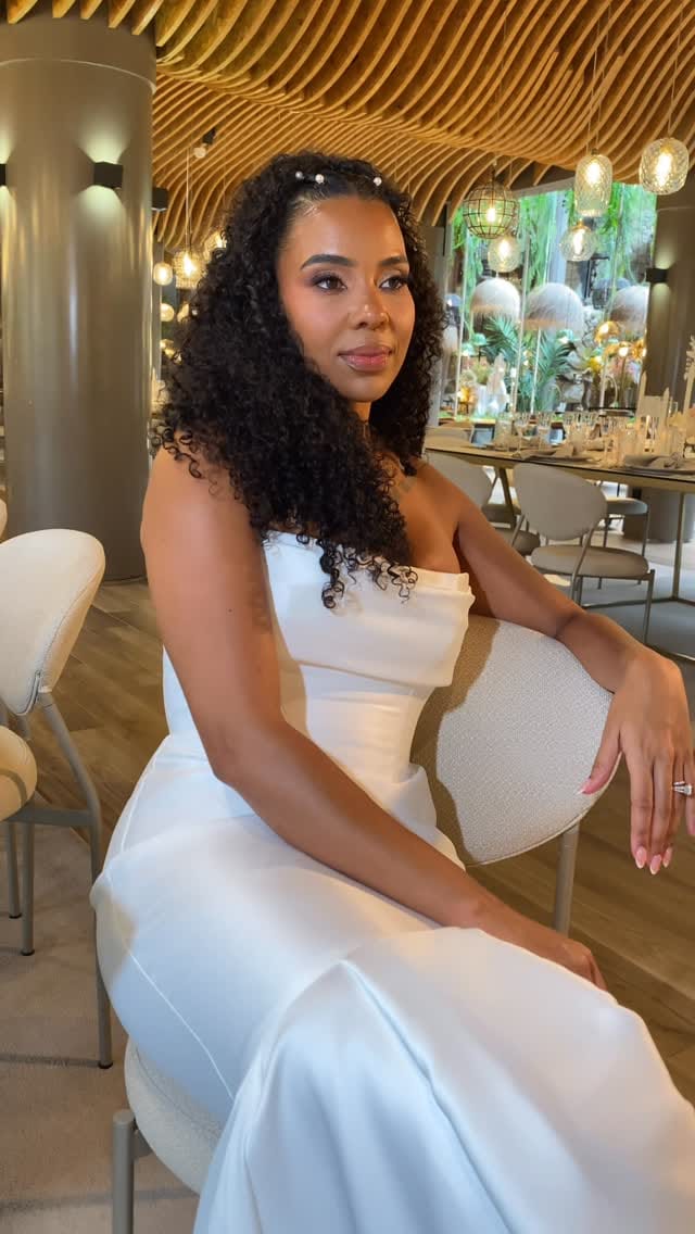 Post 7 by London Bridal hairstylists on Instagram (video)
