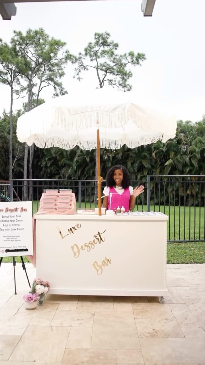 Post 10 by Kimone’s Cake Art Studio on Instagram (video)