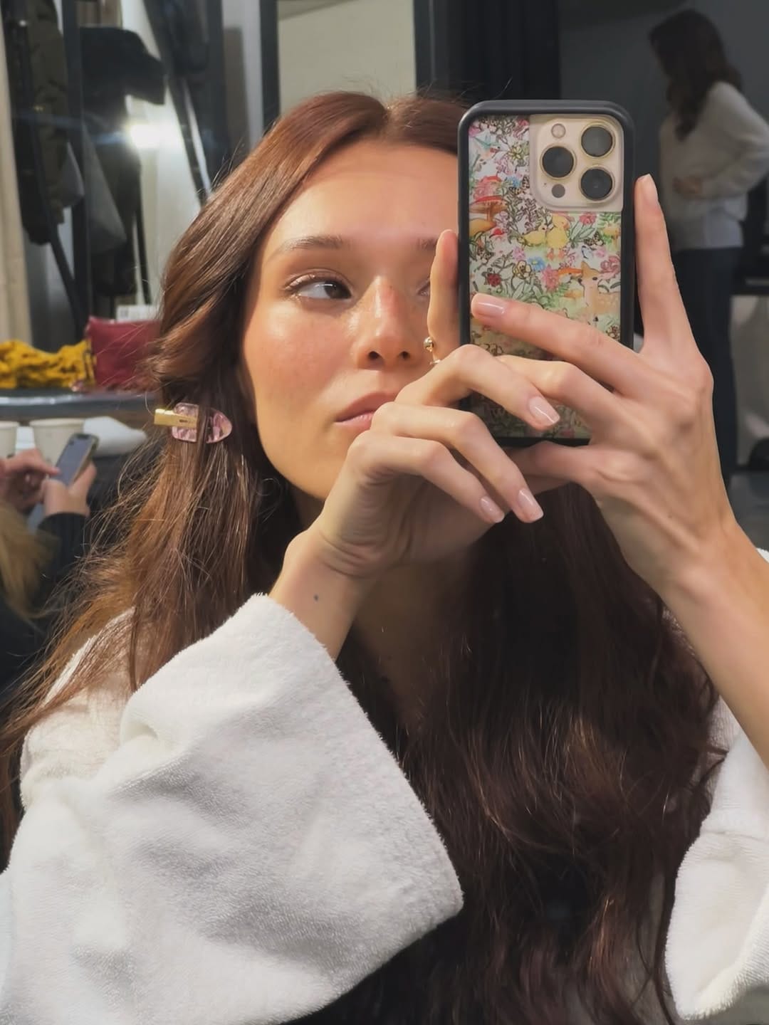 Post 5 by 𝖆𝖎𝖒𝖊𝖊-𝖑𝖊𝖊 𝖆𝖐𝖆. 𝖆𝖎𝖒𝖘 🦇 on Instagram (carousel)