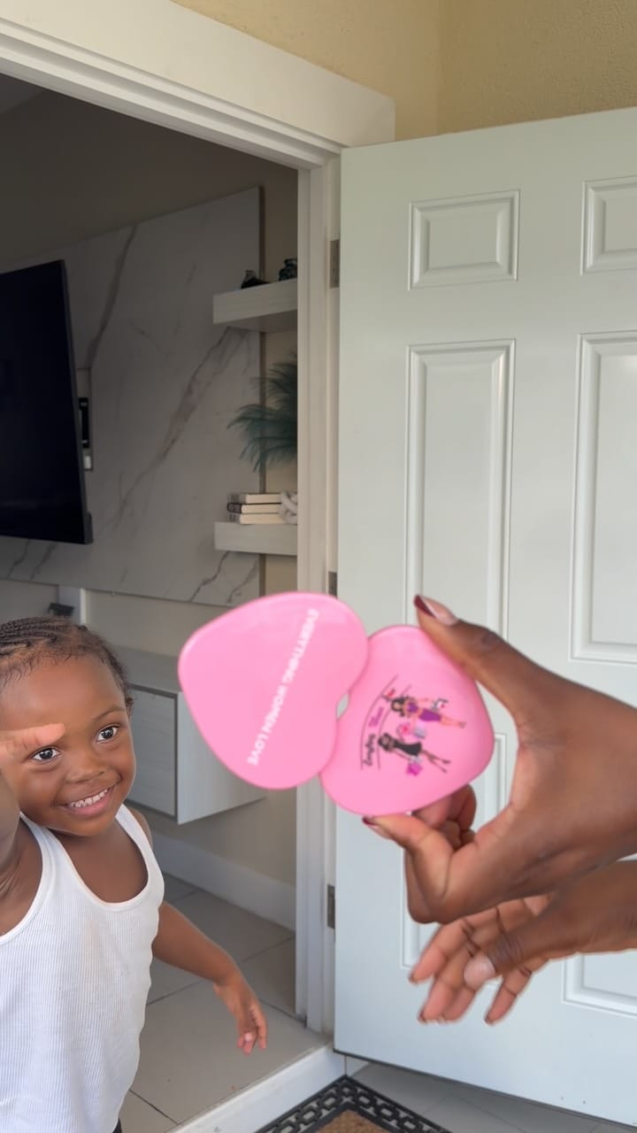 Post 5 by Everything Women Love ❤️ Wig Store & Hair Store in Jamaica on Instagram (video)