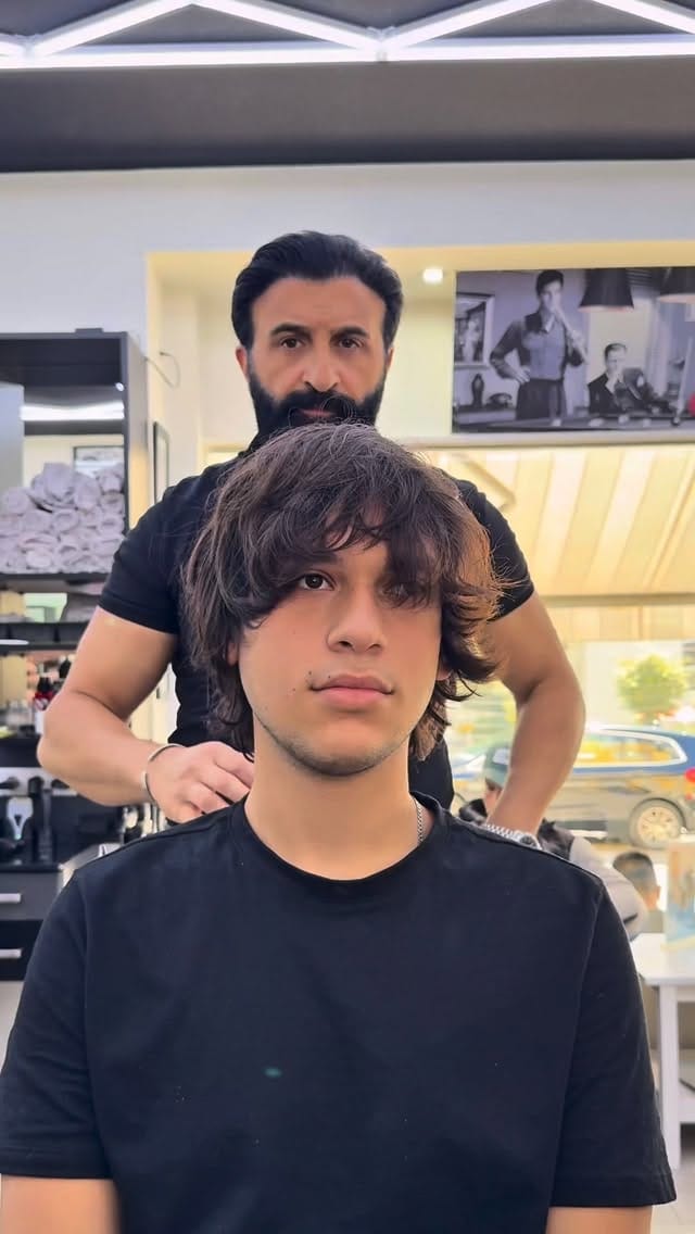 Post 5 by Barbier Bülent Stuttgart on Instagram (video)