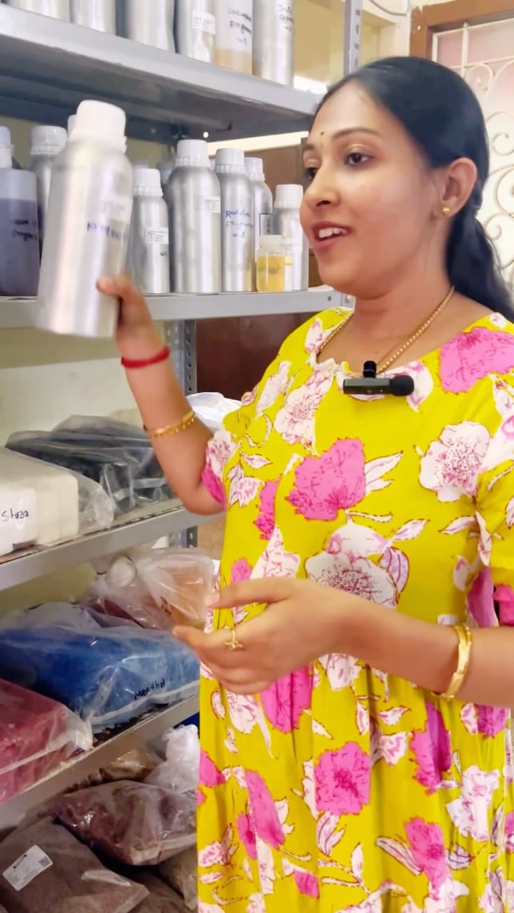 Post 10 by Maduras Herbals on Instagram (video)
