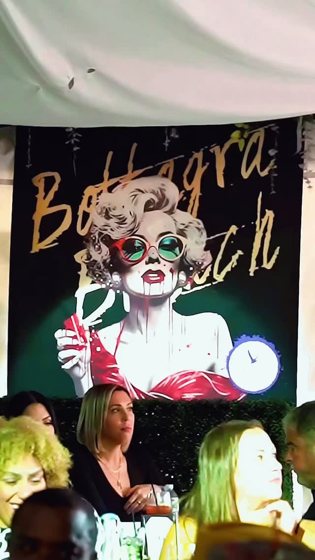 Post 4 by E-rock Entertainment Hospitality & Nightlife on Instagram (video)