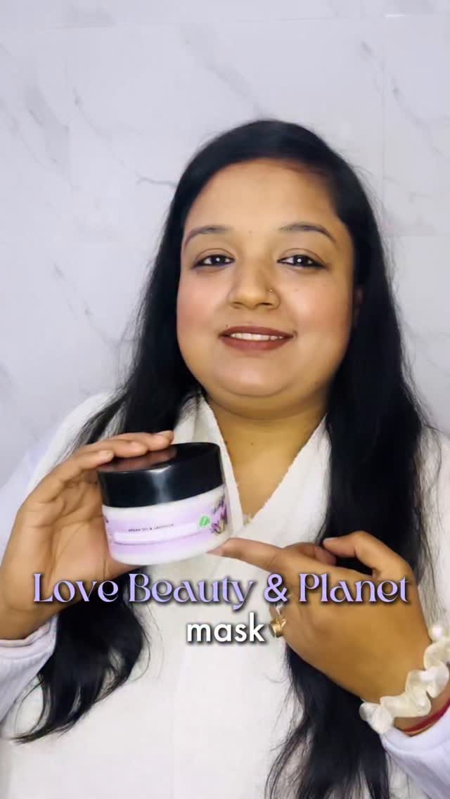 Post 4 by Shivani  Gupta on Instagram (video)