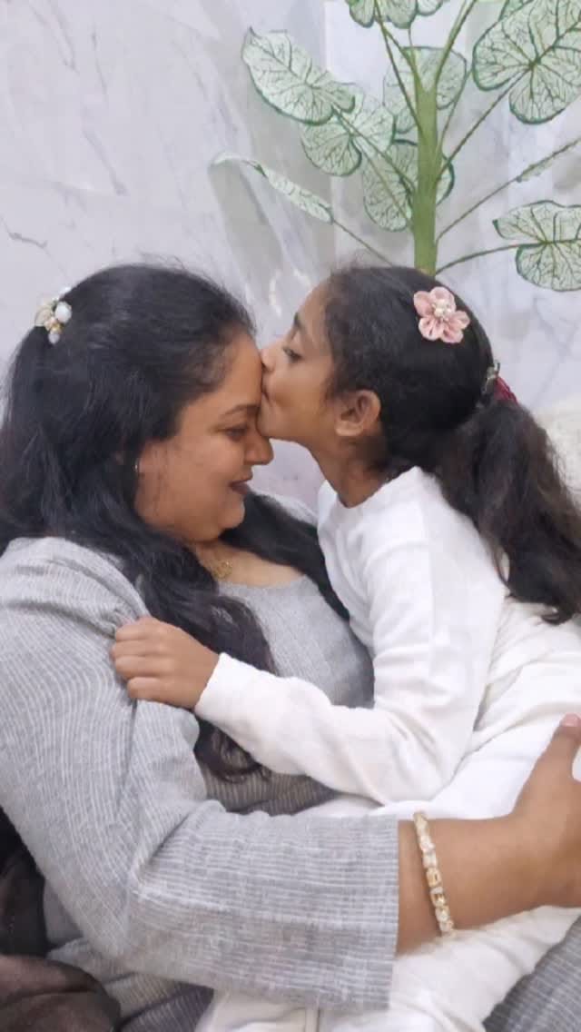 Post 8 by Shivani  Gupta on Instagram (video)